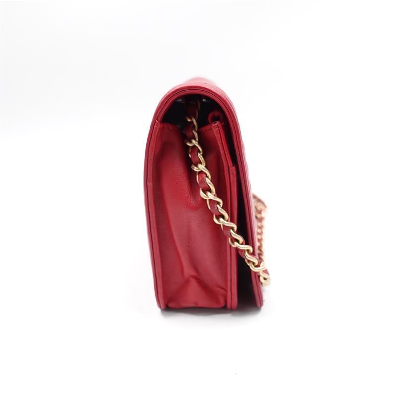Pre-owned Chanel Leboy WOC Red Chervon Calfskin Shoulder Bag