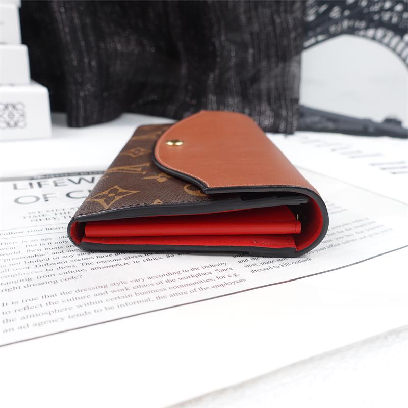 Pre-Owned Louis Vuitton Emilie Monogram Wallet