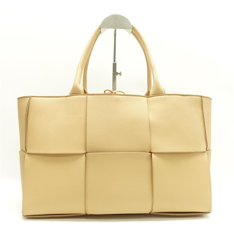 Bottega Veneta Arco Beige Tote