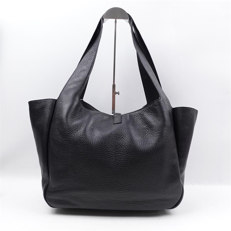 Pre owned Saint Laurent Bea Black Calfskin Tote Bag