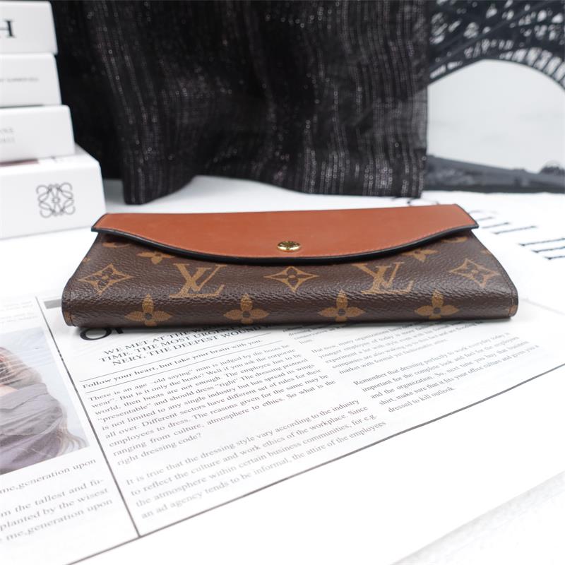 Pre-Owned Louis Vuitton Emilie Monogram Wallet
