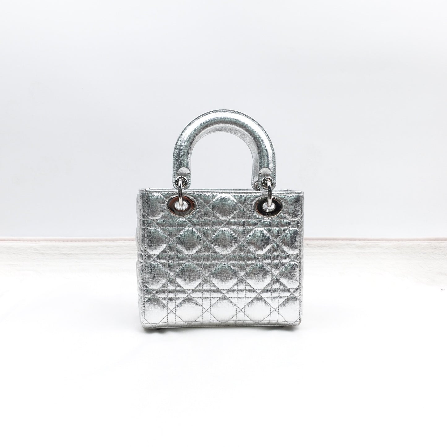 Pre-owned Dior Lady Dior Silver Calfskin Shoulder Bag