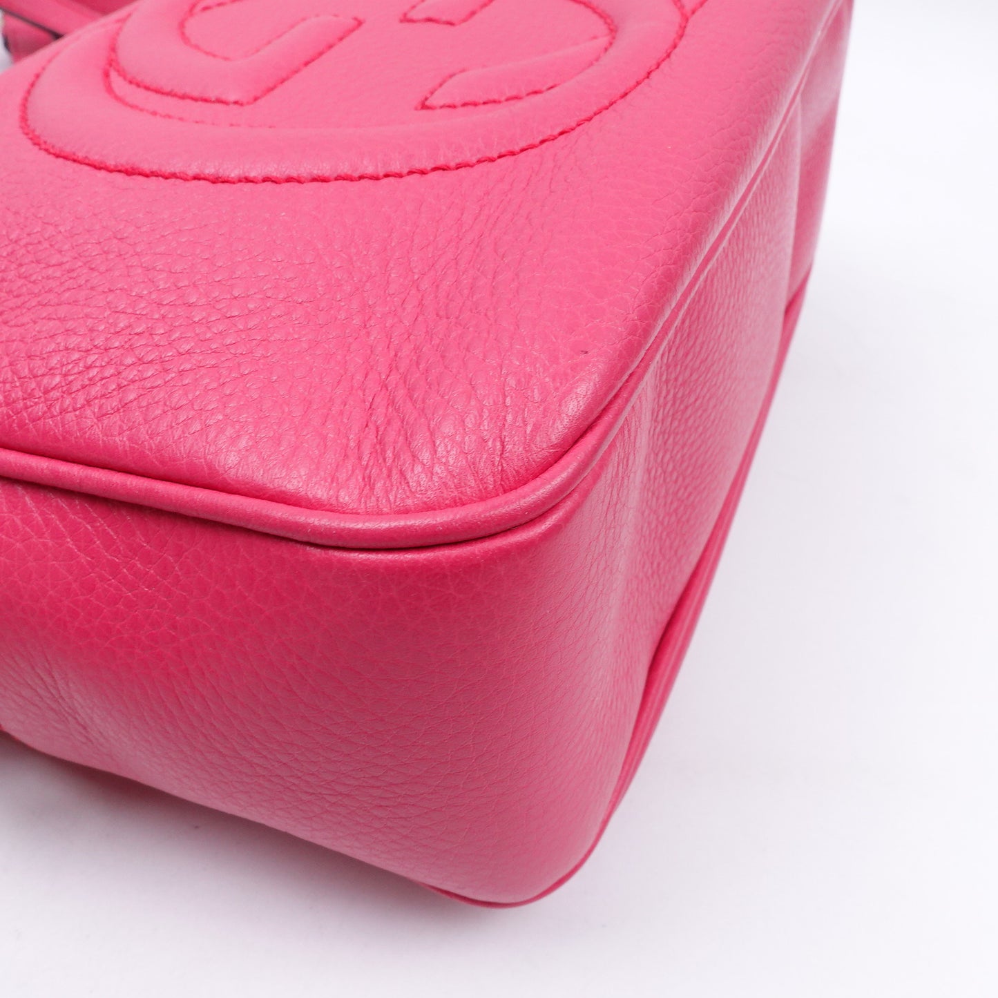Pre-owned Gucci Soho Peach Pink Calfskin Camera Crossbody Bag