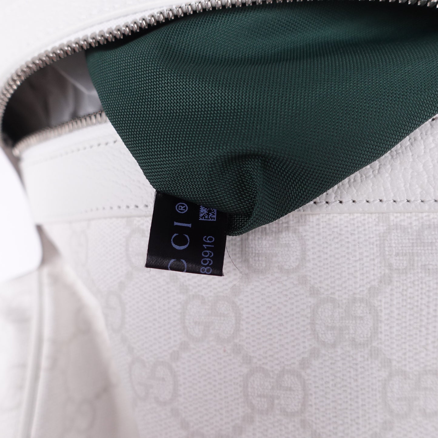 Pre-Owned Gucci White Coated Canvas Shoulder Bag