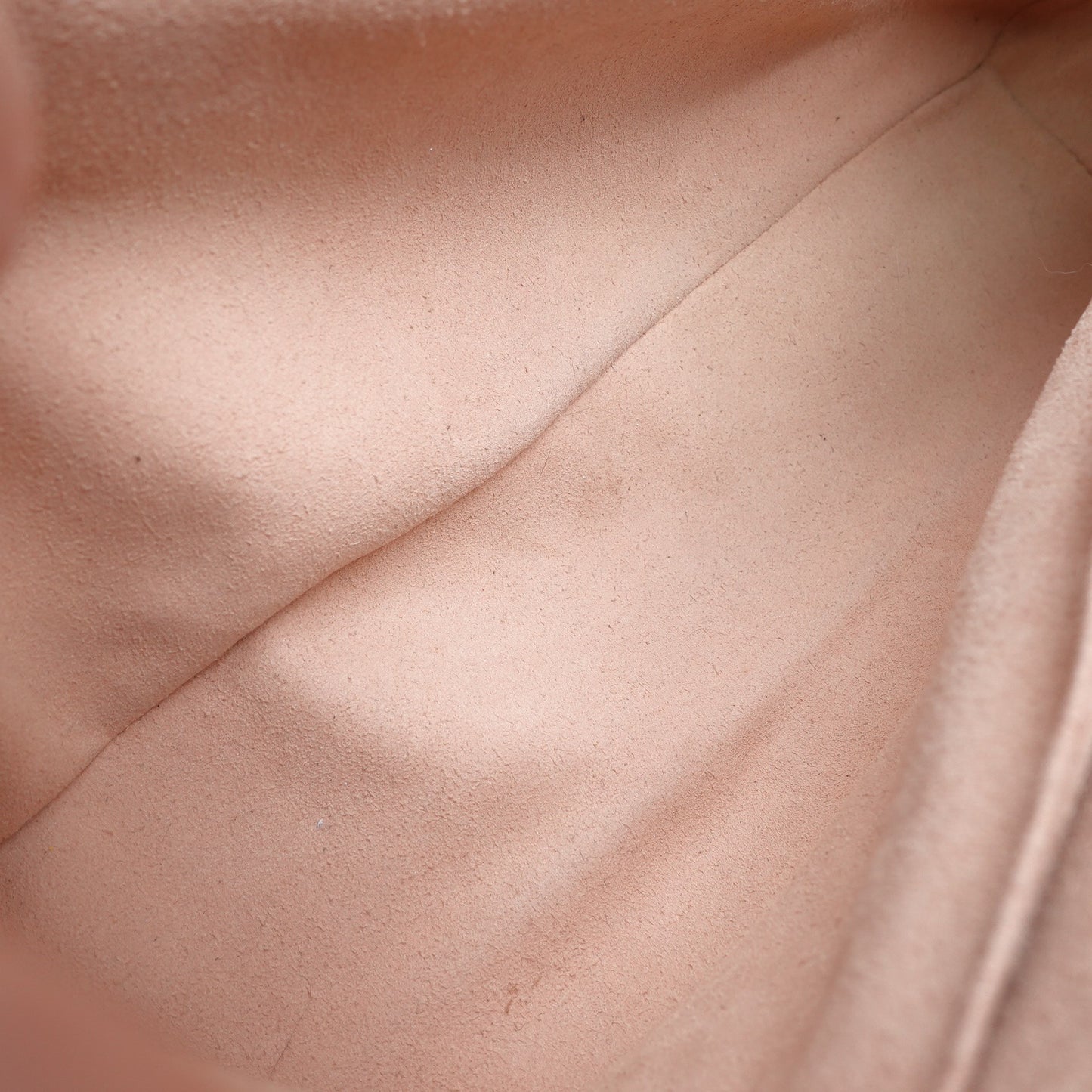 Pre-owned Gucci GG Marmont Black Calfskin Shoulder Bag