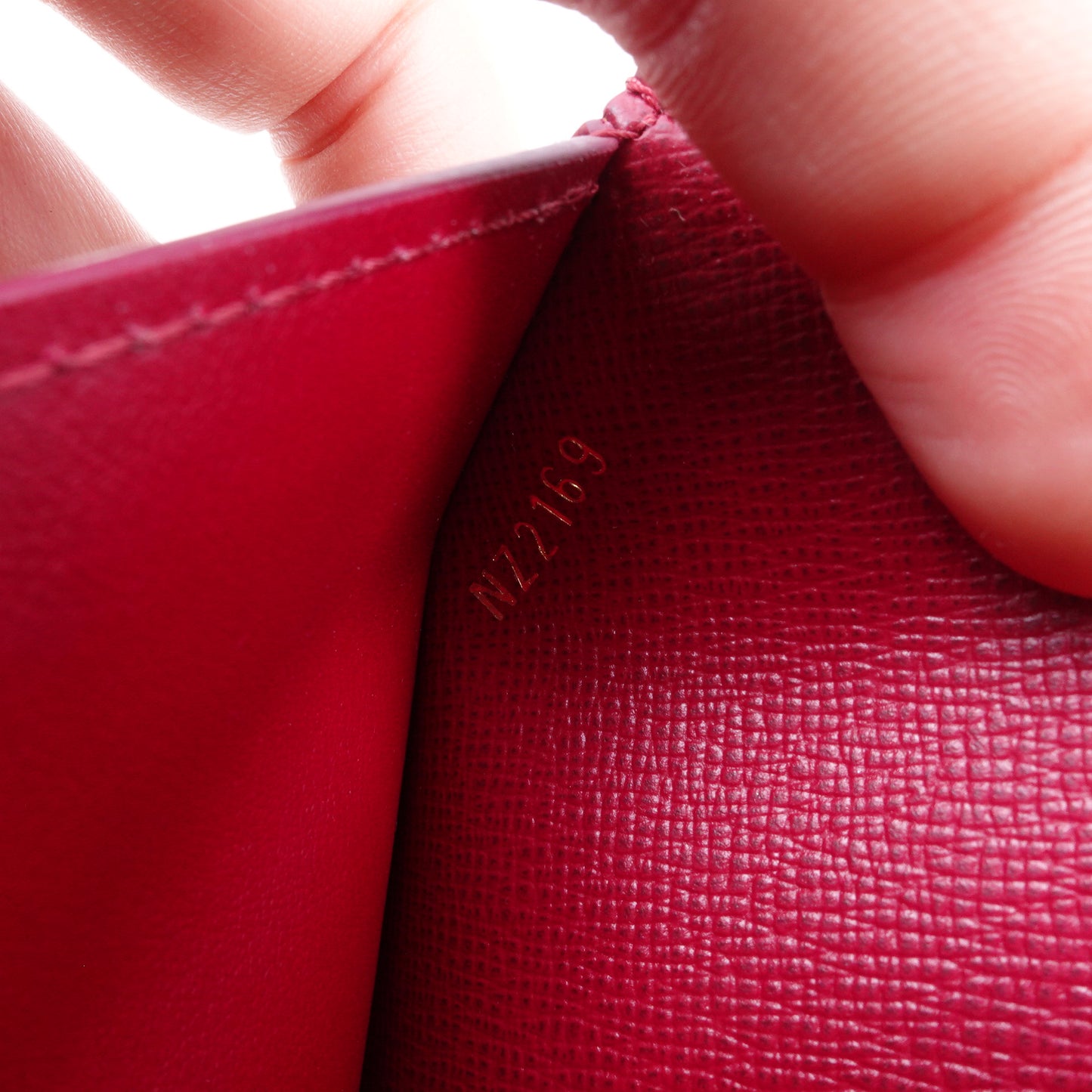 Pre-owned Louis Vuitton Victorine Monogram Coated Canvas Wallet