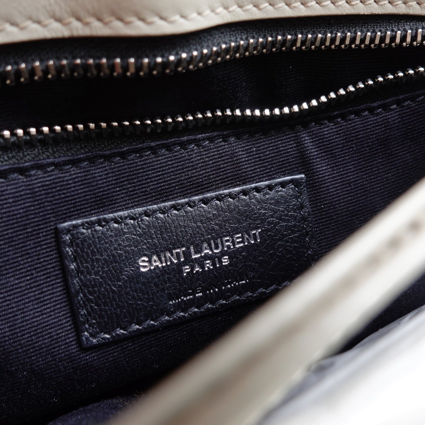 Pre-owned Saint Laurent Loulou Beige Calfskin Shoulder Bag