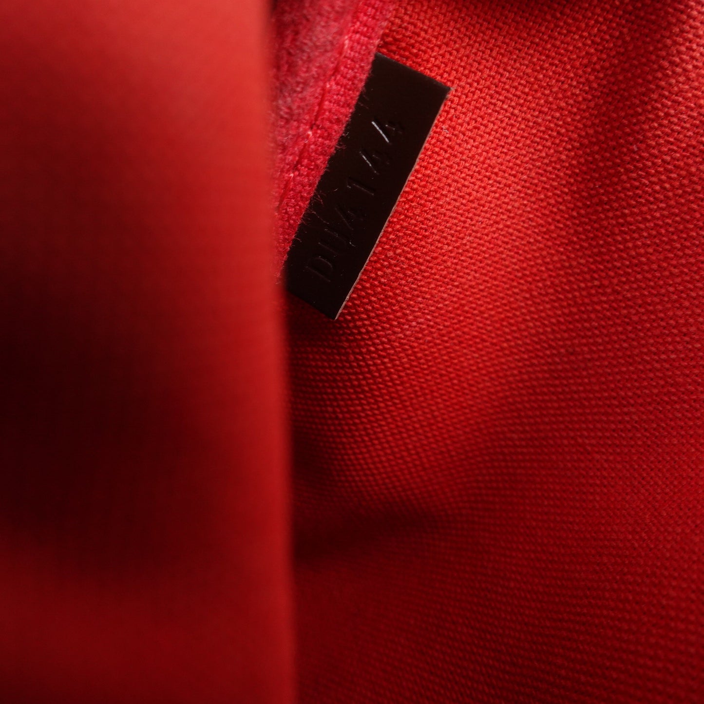 Pre-owned Louis Vuitton Favorite MM Coated Canvas Shoulder Bag