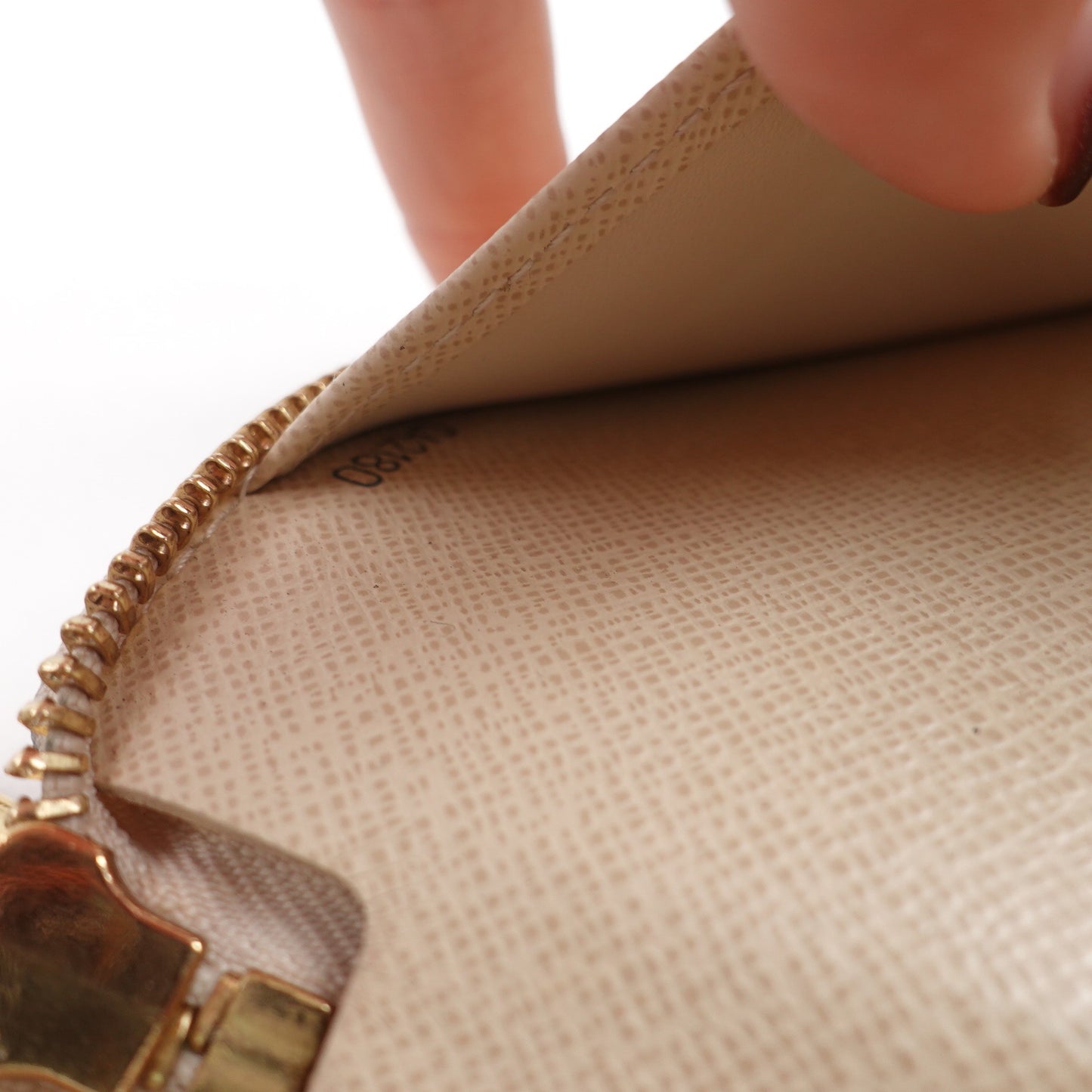 Pre-owned Louis Vuitton Damier Azur Coated Canvas Long Zippy Wallet