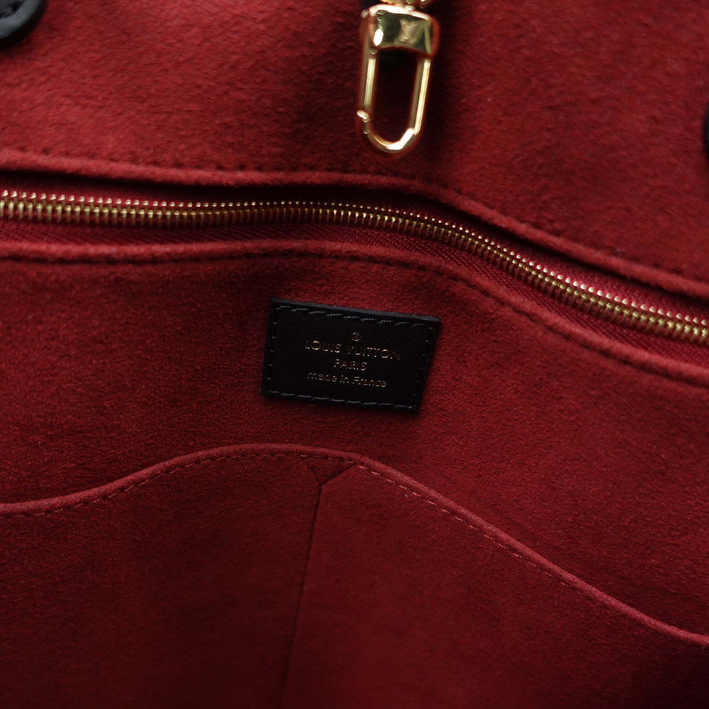 Pre-Owned Louis Vuitton On The Go GM Black&White Calfskin Tote Bag