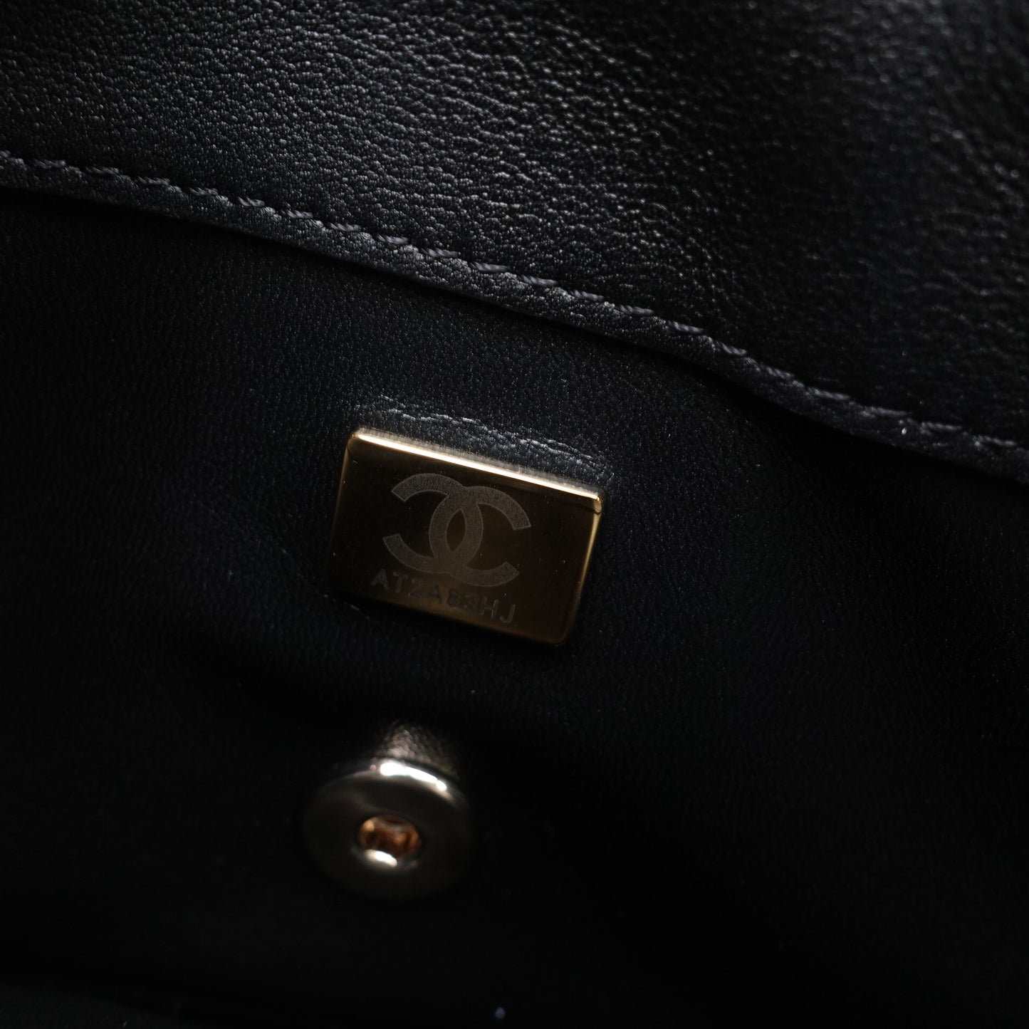 Pre-Owned Chanel CF Black Lambskin Shoulder Bag