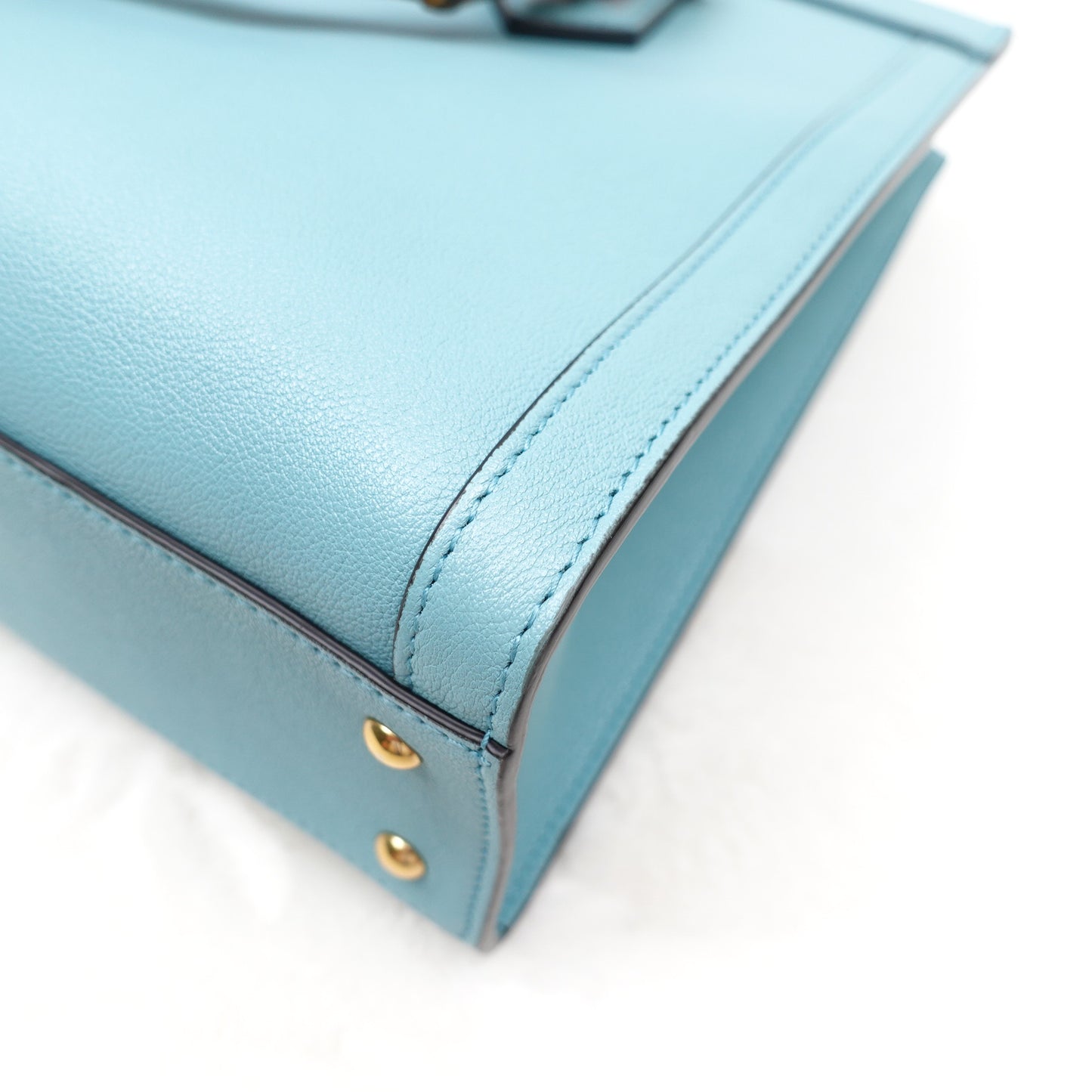 Pre-owned Gucci Diana Mint Green Calfskin Shoulder Bag