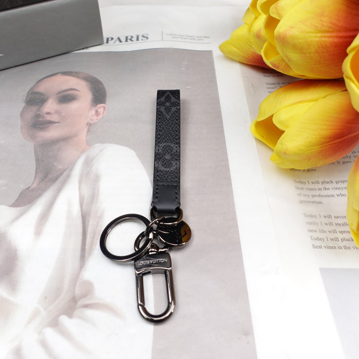 Pre-Owned Louis Vuitton Black Short Bag Charm