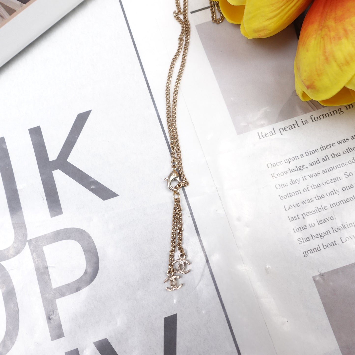 Pre-Owned Chanel Gold-tone Flower Diamond&Pearl Necklace