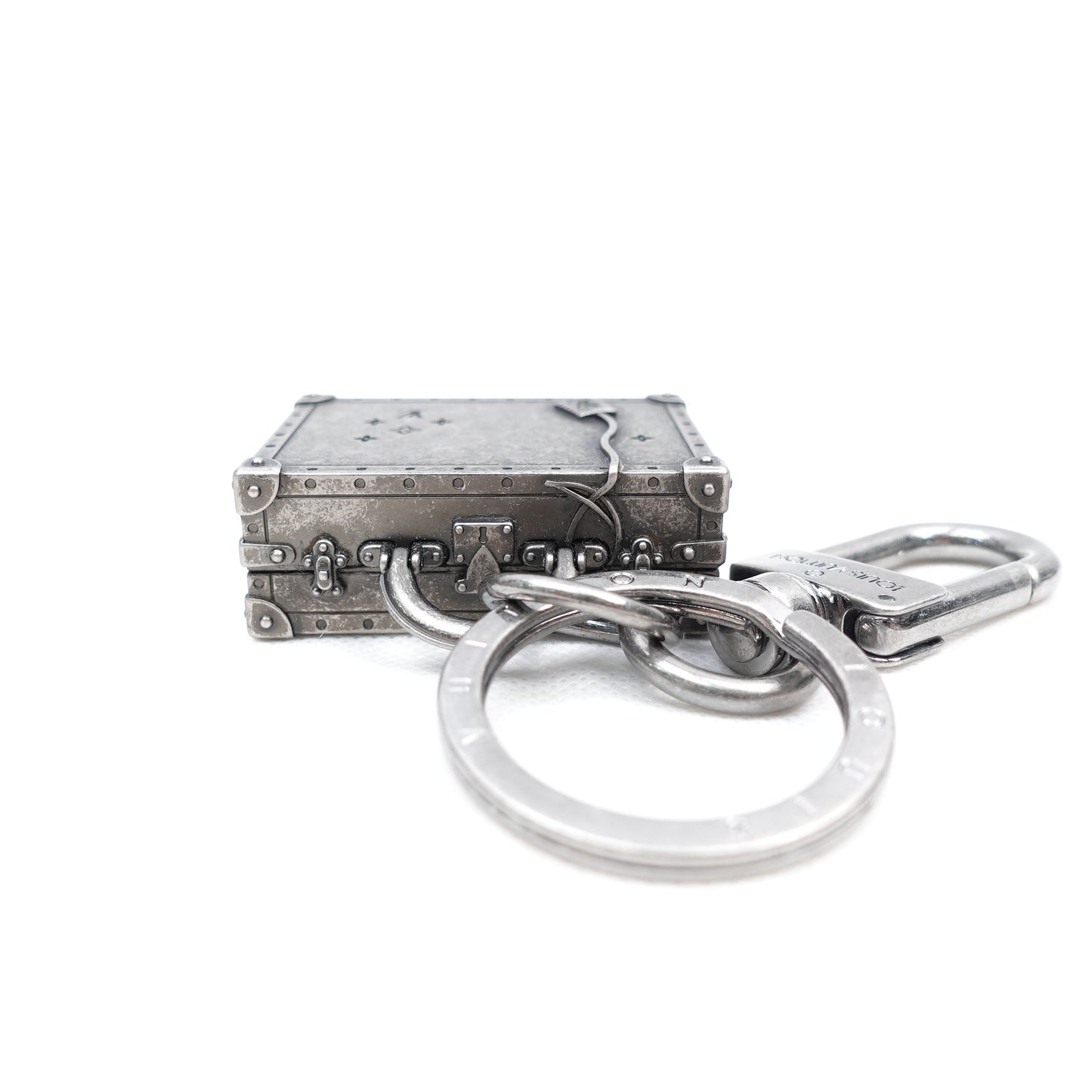 Pre-owned Louis Vuitton Trunk Aged Silver Bag Charm