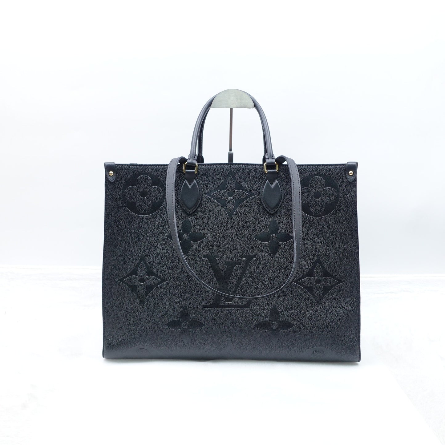 Pre-owned Louis Vuitton GM Onthego Black Calfskin Tote Bag T10296604
