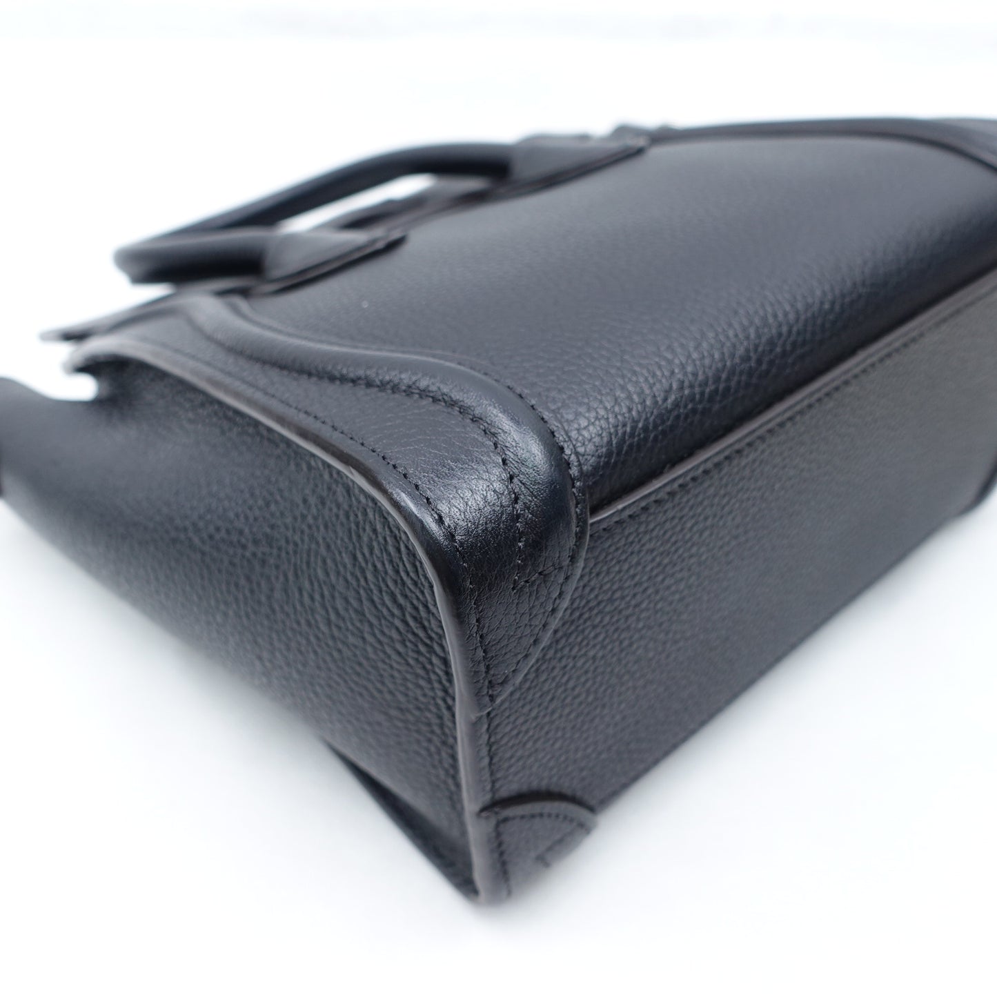 Pre-Owned Celine Luggage Nano Black Leather Tote Bag