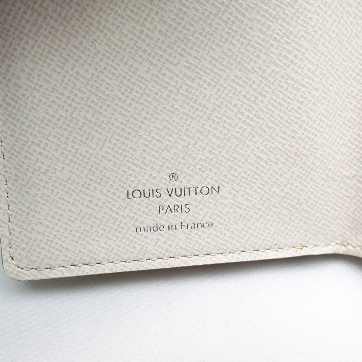 Pre-owned Louis Vuitton Eugenie White EPI Short Wallet