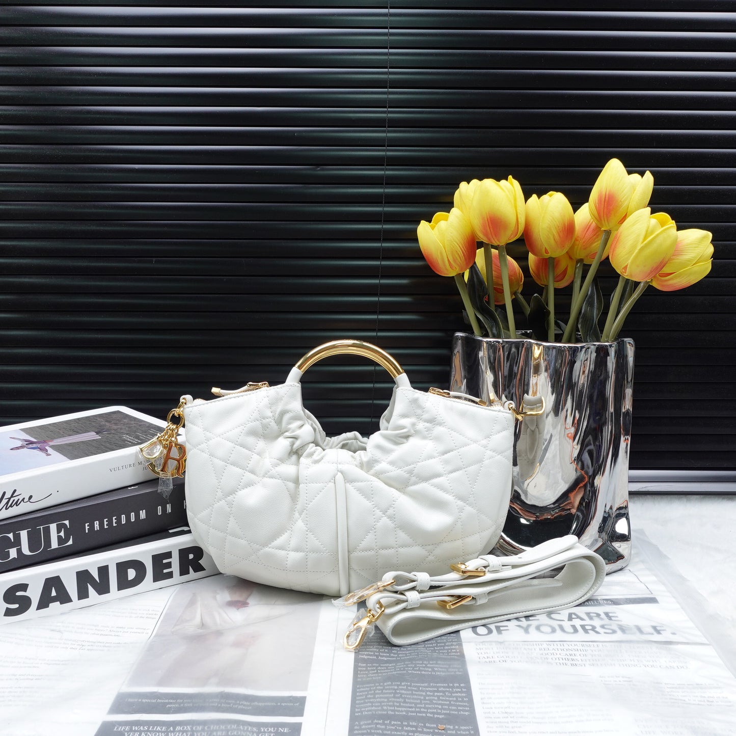 Pre owned Dior Walk in Dior White Calfskin Shoulder Bag