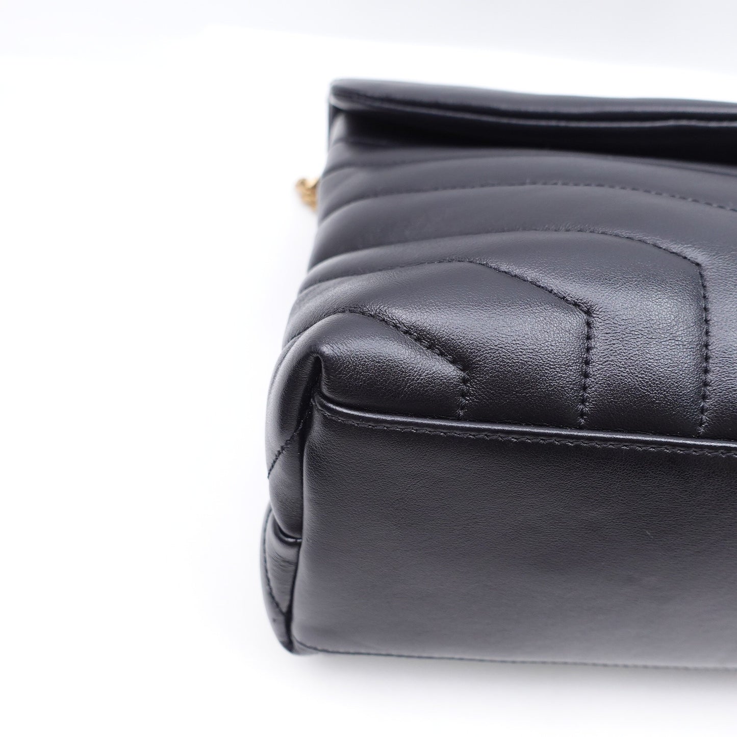 Pre-owned Saint Laurent Loulou Black Calfskin Shoulder Bag