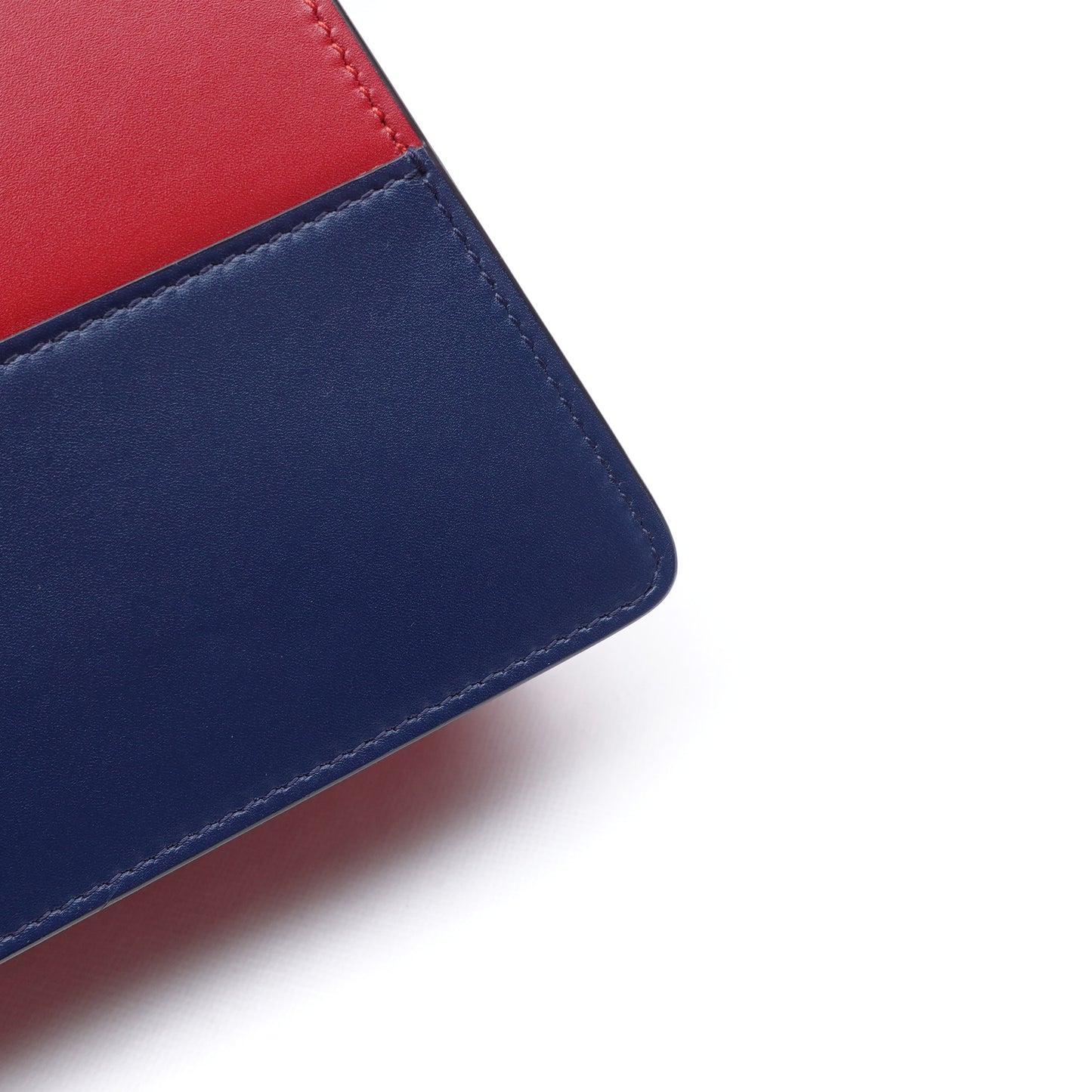 Pre-owned Gucci Queen Margaret Red & Blue Calfskin Shoulder Bag