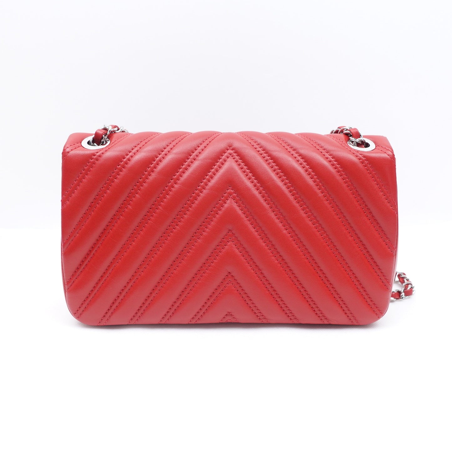 Pre-owned Chanel Red Lambskin Shoulder Bag