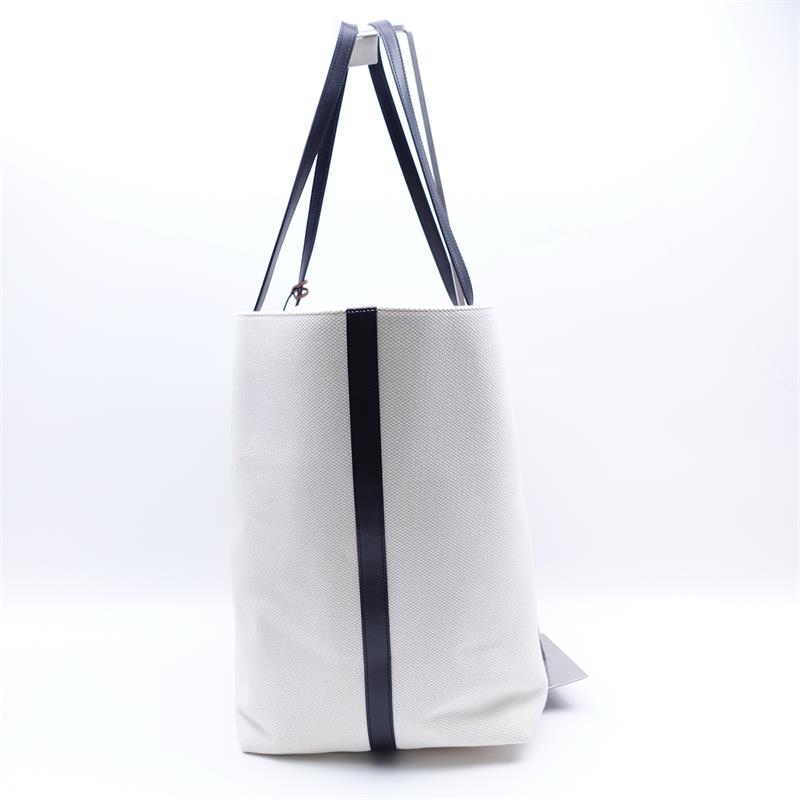 Pre-owned Celine Triomphe White Canvas Tote W/P