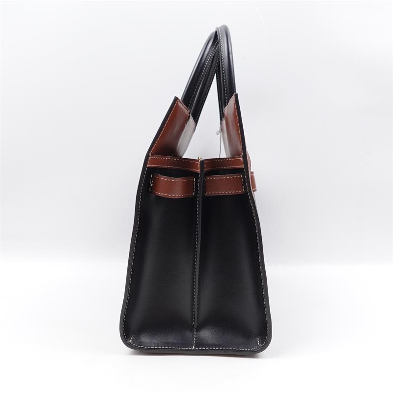Pre-owned Burberry Black Title Calfskin Shoulder Bag-HZ