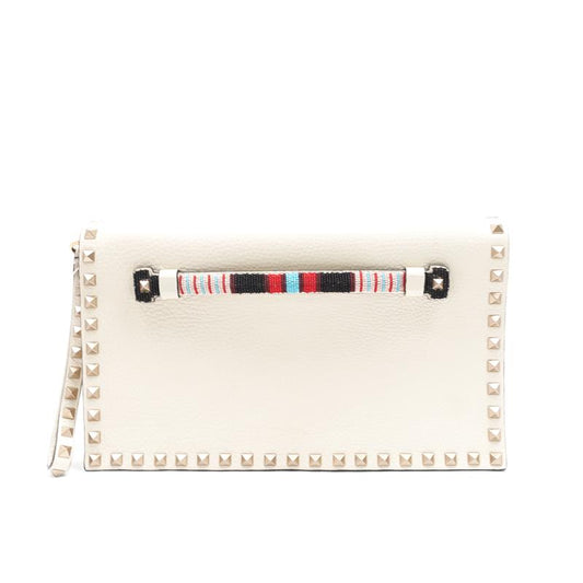 Pre-owned Valentino Rockstud White Calfskin Wrislet Clutch