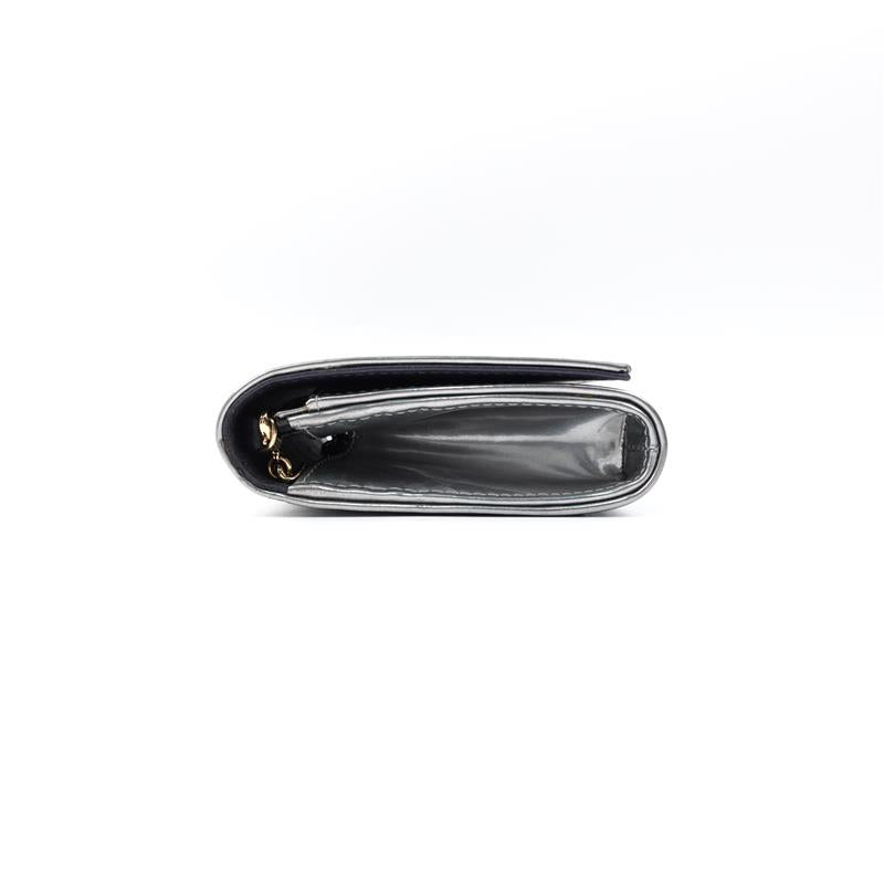 Pre-owned Dior Diorma WOC Silver Vernis Shoulder Bag