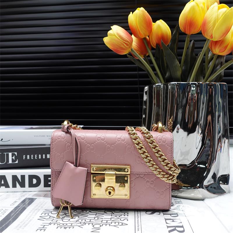 [DEAL]Pre-owned Gucci Padlock Pink GG Calfskin Shoulder Bag