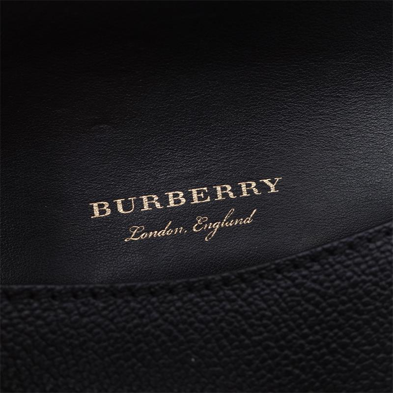 [Deal] Pre-owned Burberry The Buckle Small Black Calfskin Shoulder Bag