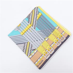 Pre-Owned Hermes Multicolored Square Silk Scarf