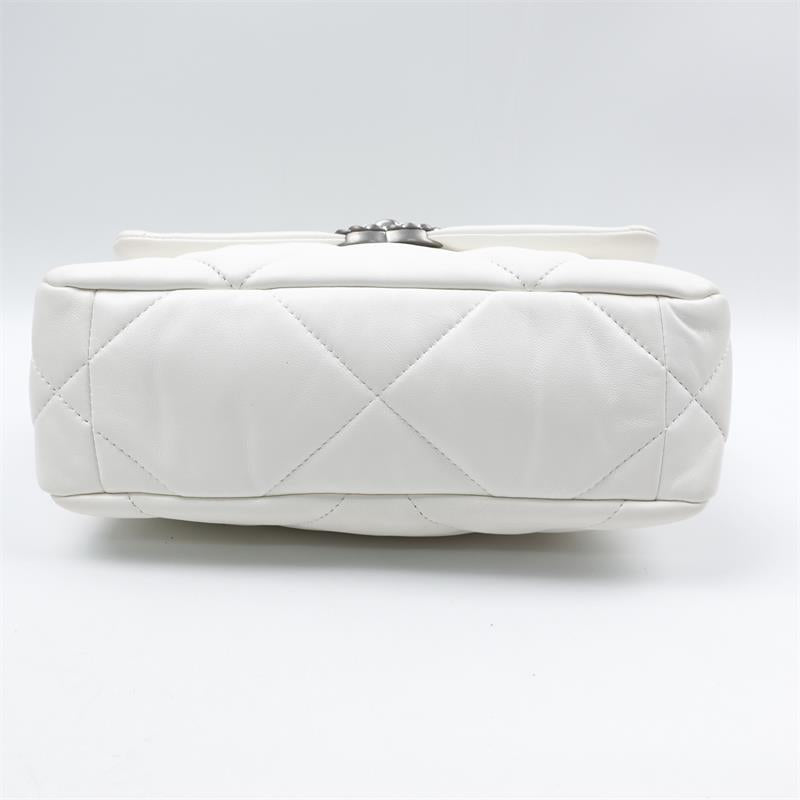 Pre-owned Chanel 19 White Lambskin Shoulder Bag