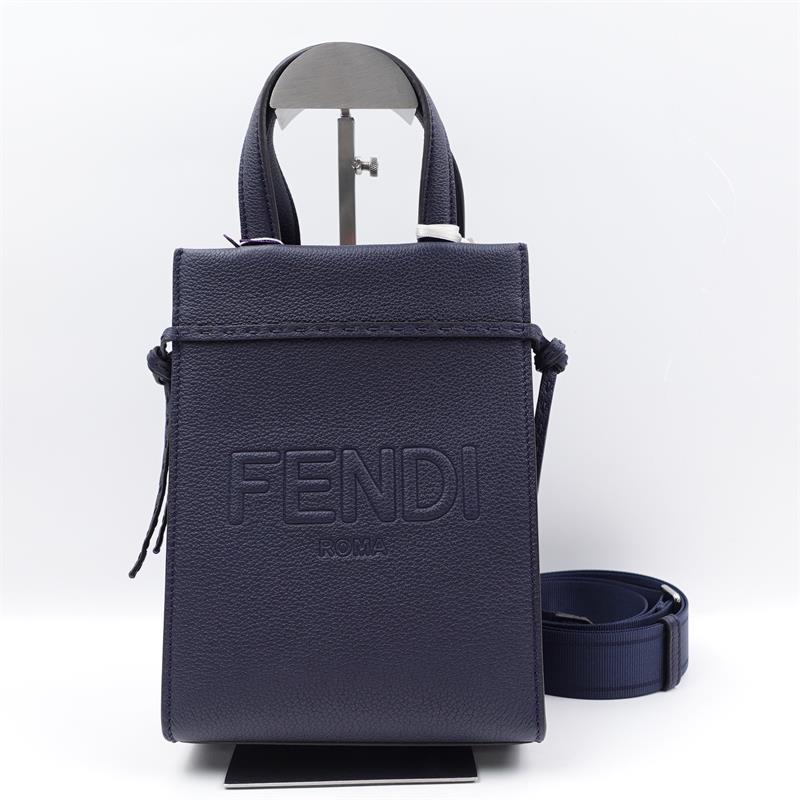 Pre-Owned Fendi Roma Blue Leather Shoulder Bag