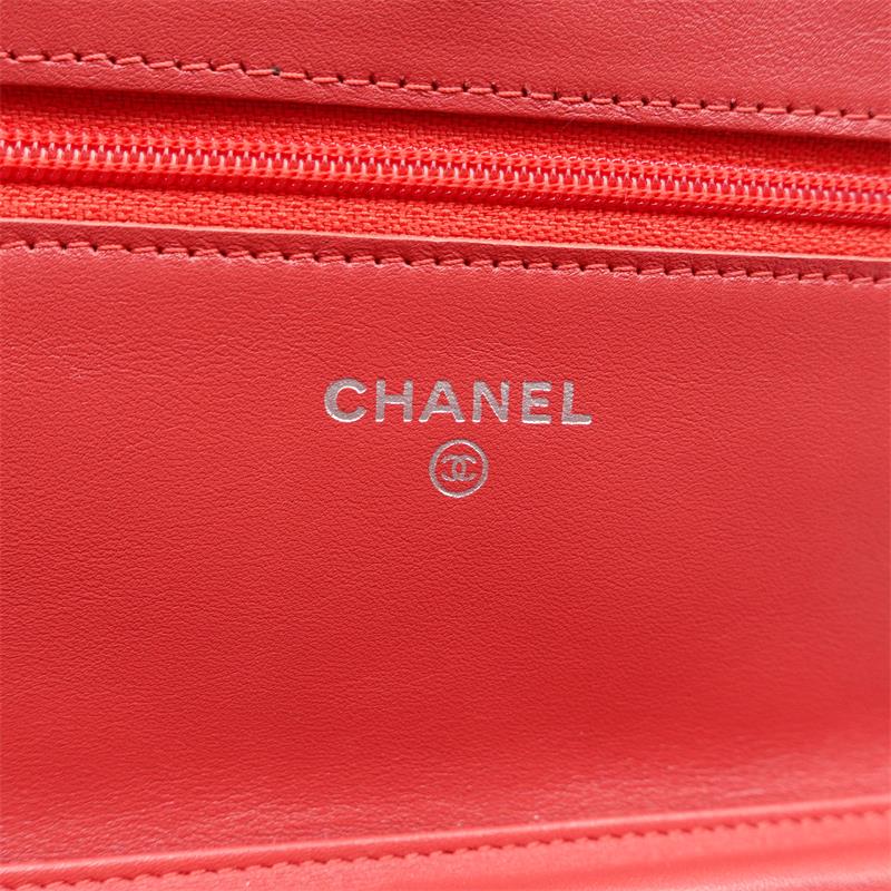 Pre-owned CHANEL patent leather Cross Body Bags Coral Pink Vernis WOC