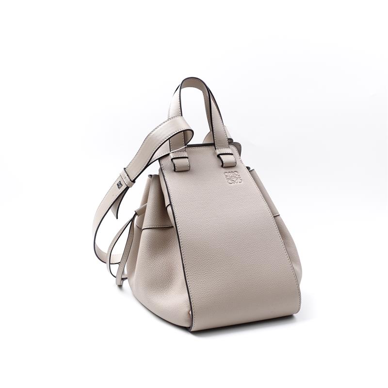 Pre-Owned Loewe Hammock Beige Calfskin Crossbody Bag