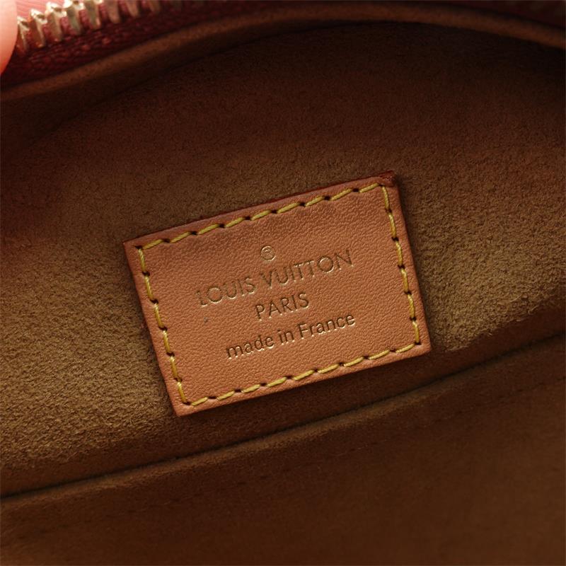 Pre-owned Louis Vuitton Boite Chapeau Souple Brown Coated Canvas Shoulder Bag