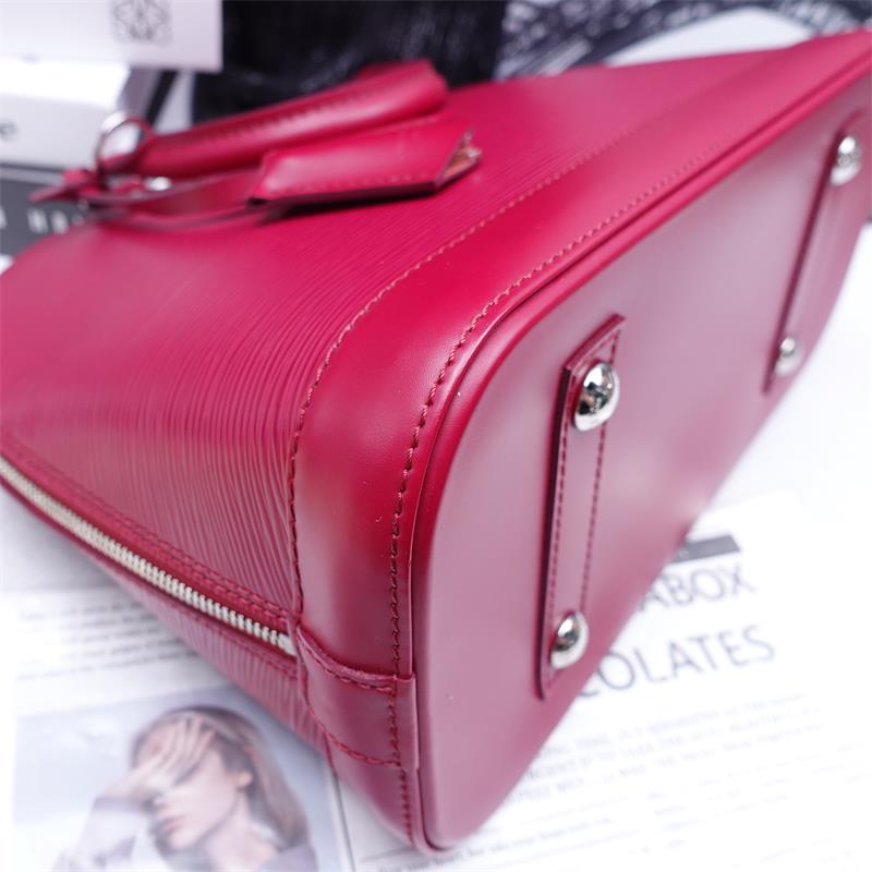 Pre-owned Louis Vuitton Alma PM Purple EPI Shoulder Bag