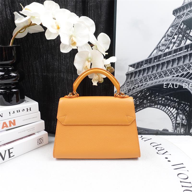 Pre-owned Louis Vuitton Twice One Handle Yellow Calfskin Shoulder Bag