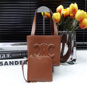 Pre-Owned Celine Cuir Triomphe Brown Calfskin Tote Bag