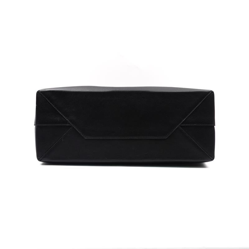 Pre-owned Balenciaga Duty FreeBlack Calfskin Tote Bag