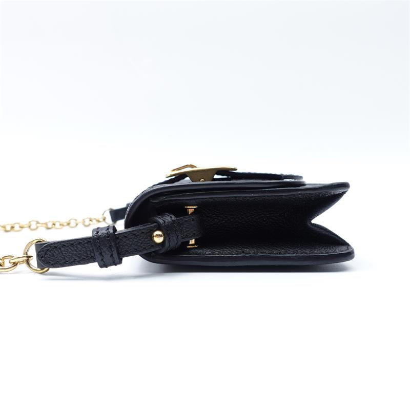 [Deal] Pre-owned Burberry The Buckle Small Black Calfskin Shoulder Bag