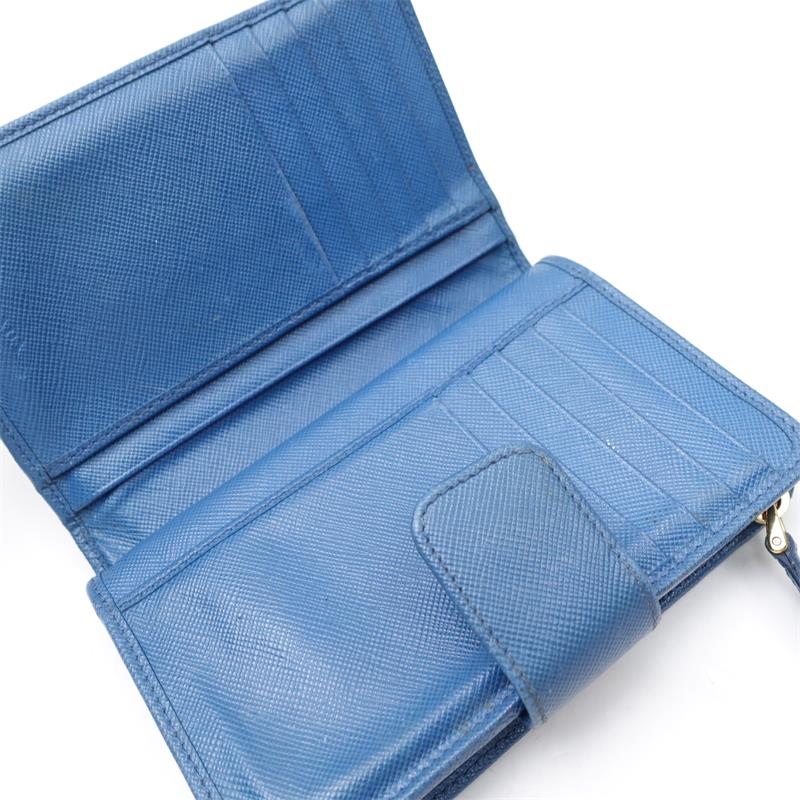 Pre-owned Prada Saffiano Blue Calfskin Wallet