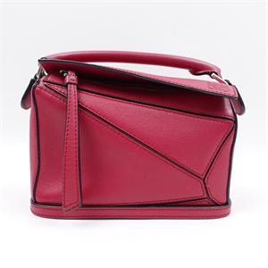 Pre-owned Loewe Puzzle mini Red Calfskin Shoulder Bag