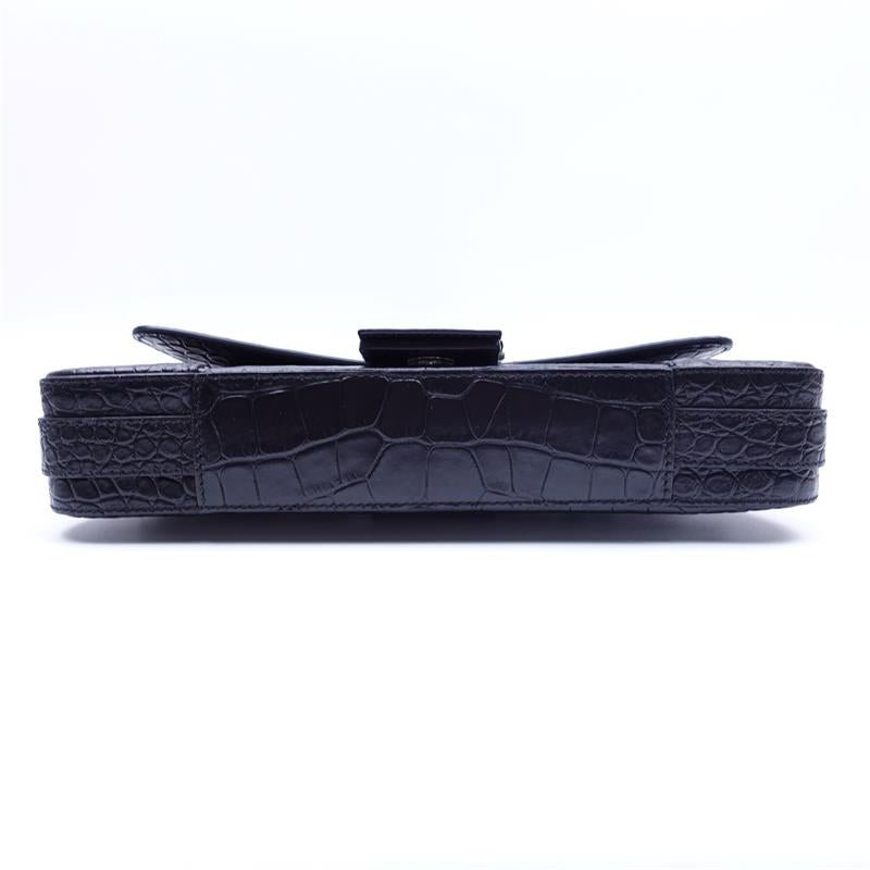 Pre-owned Balenciaga City Black Calfskin Shoulder Bag