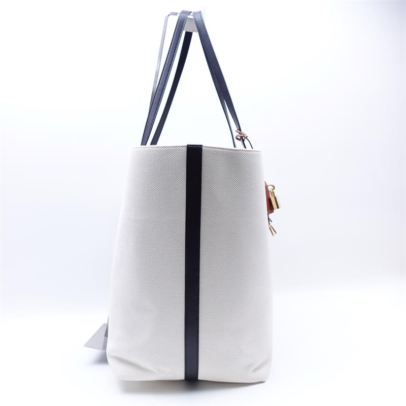 Pre-owned Celine Triomphe White Canvas Tote W/P