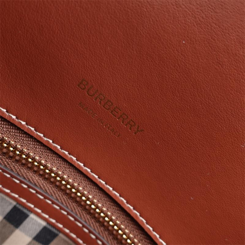 Pre-owned Burberry Black Title Calfskin Shoulder Bag-HZ