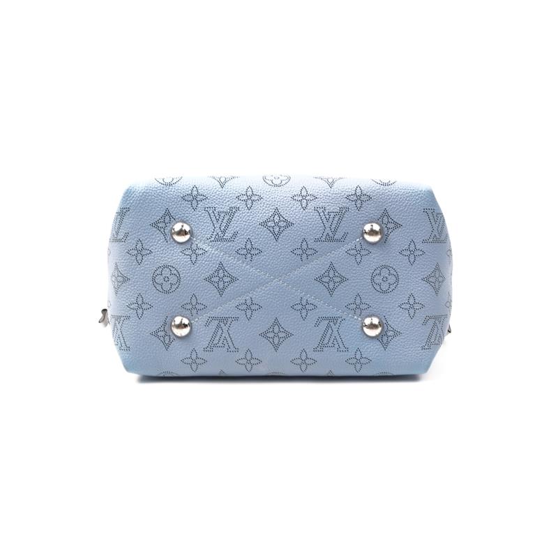 Pre-owned Louis Vuitton Bella Mahina Cloud Gradient Blue Calfskin Shoulder Bag