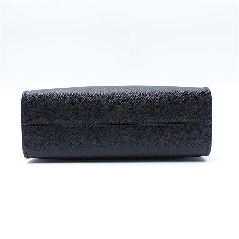 Pre-owned Prada Black Calfskin Shoulder Bag